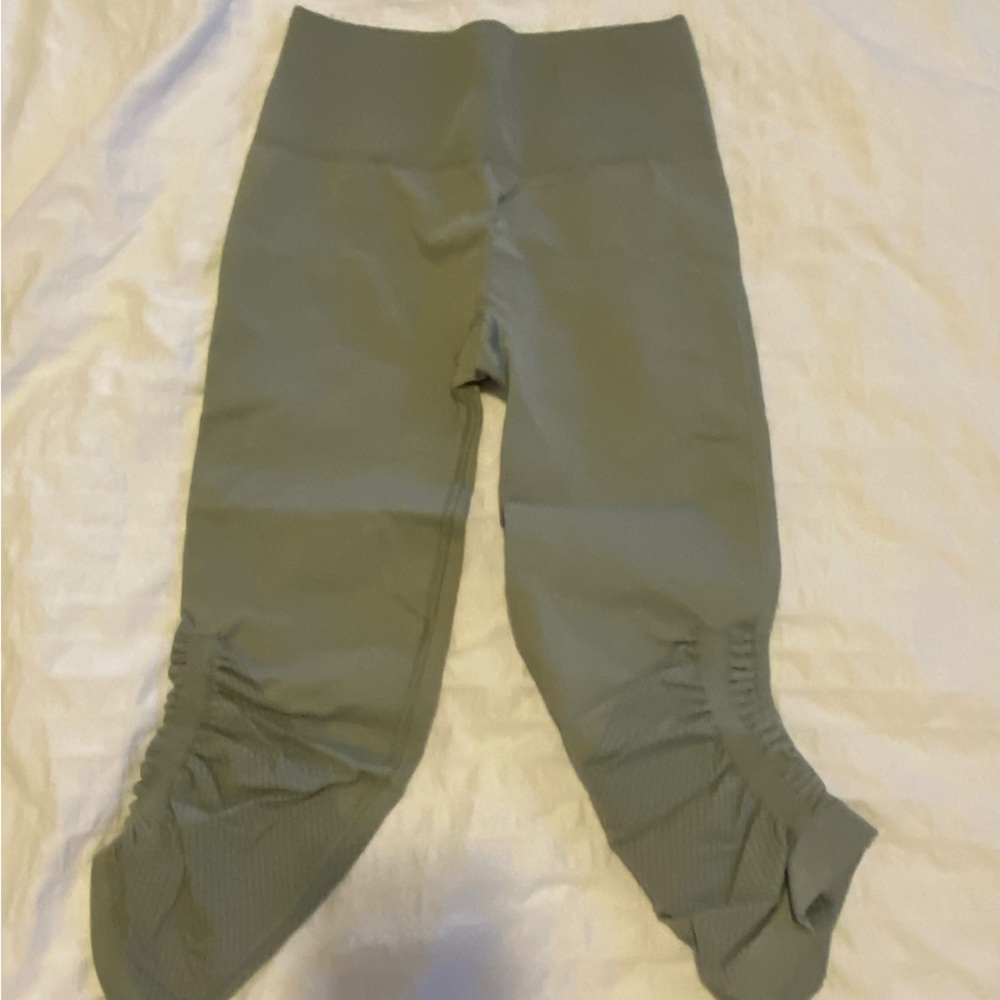 Sage green lululemon leggings